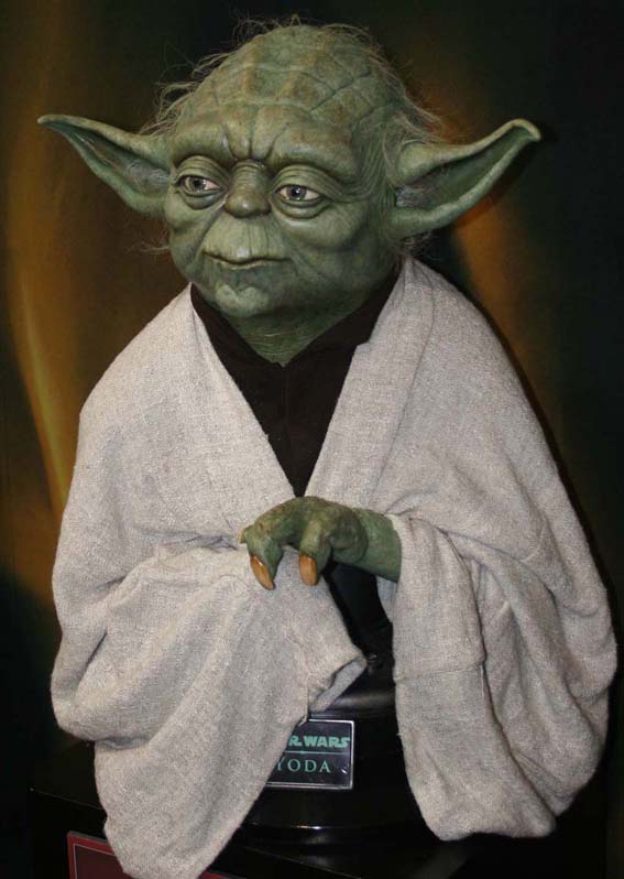 sideshow collectibles yoda